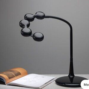 Zelco Freestyle LED Desk Lamp